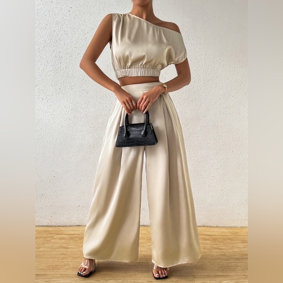 One Shoulder Short Sleeve Top and Wide Leg Pants Set - Picture 1 of 8